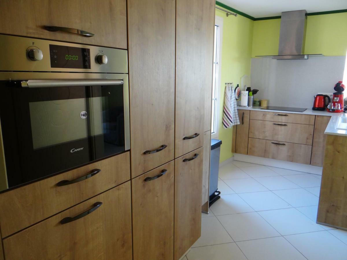Appartement T2 50M² Vue Mer Presqu'Il De Giens. Rc イエール エクステリア 写真